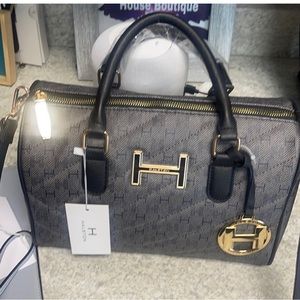 NWT H BY🌼🌺🌸💐🌼💐HALSTON LOGO HANDBAG